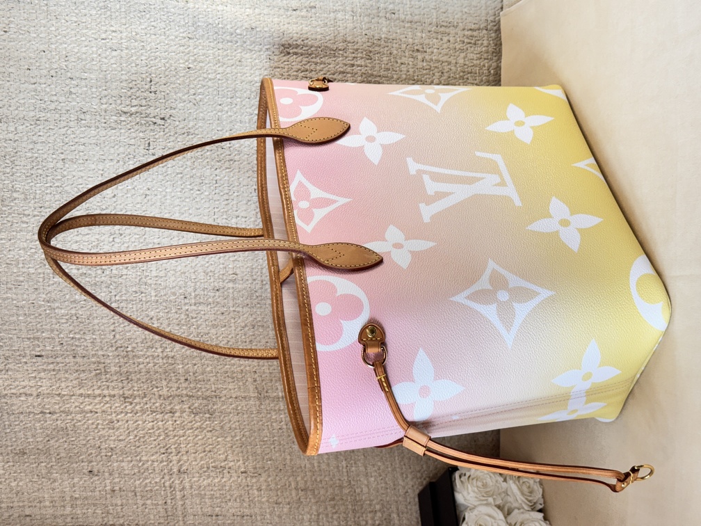 Neverfull By The Pool pink