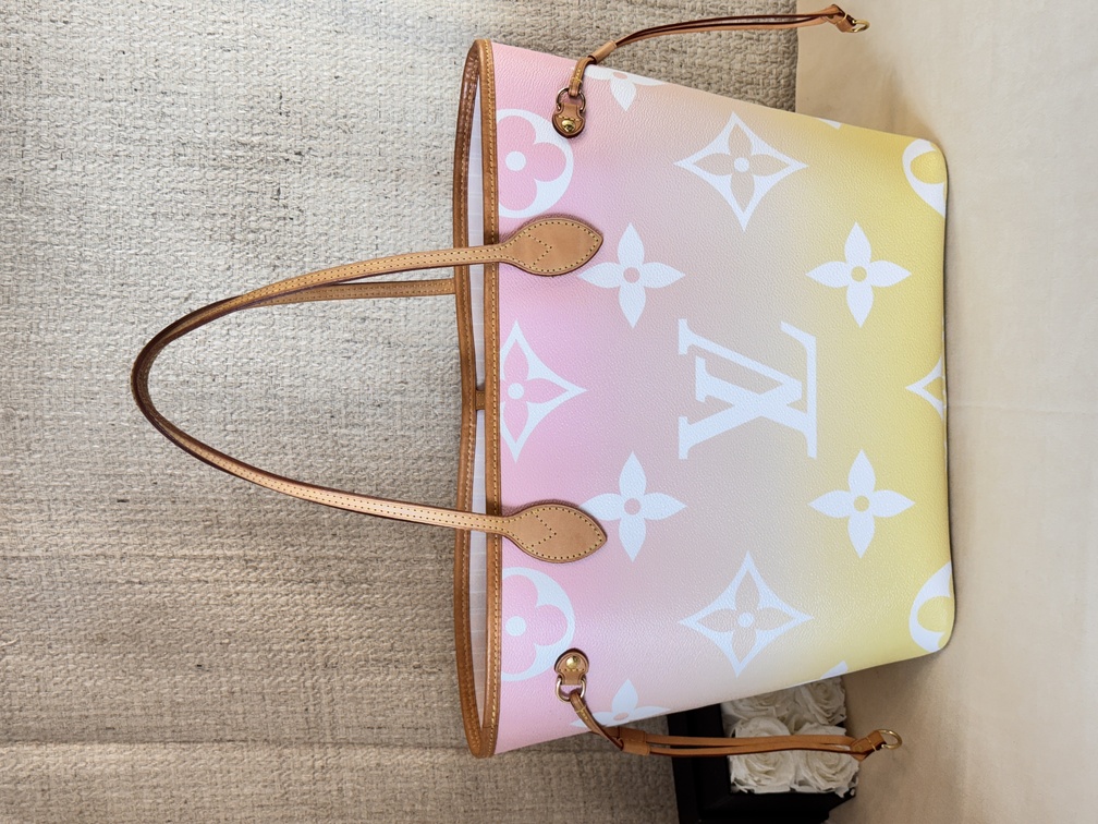 Neverfull By The Pool pink