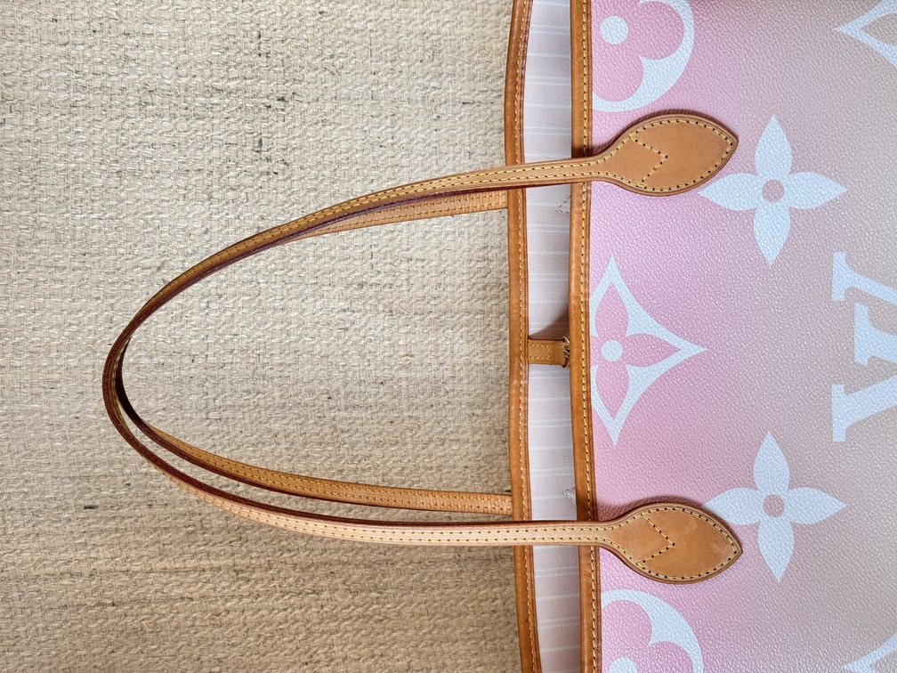 Neverfull By The Pool pink