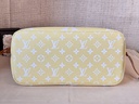 Neverfull By The Pool pink