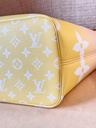 Neverfull By The Pool pink