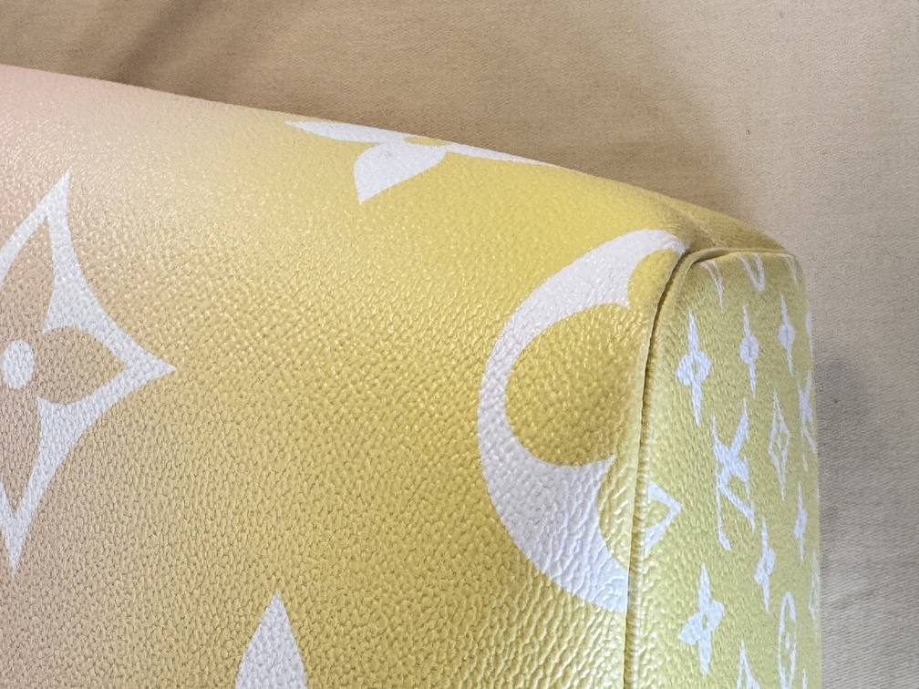 Neverfull By The Pool pink