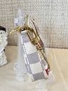 Mini Pochette Monogram Giraffe