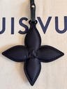 Taschenschmuck Flower Pillow