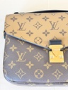 Pochette Metis Monogram Reverse