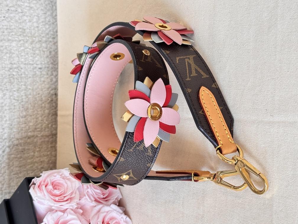 Bandouliere Schultergurt Monogram Flowers