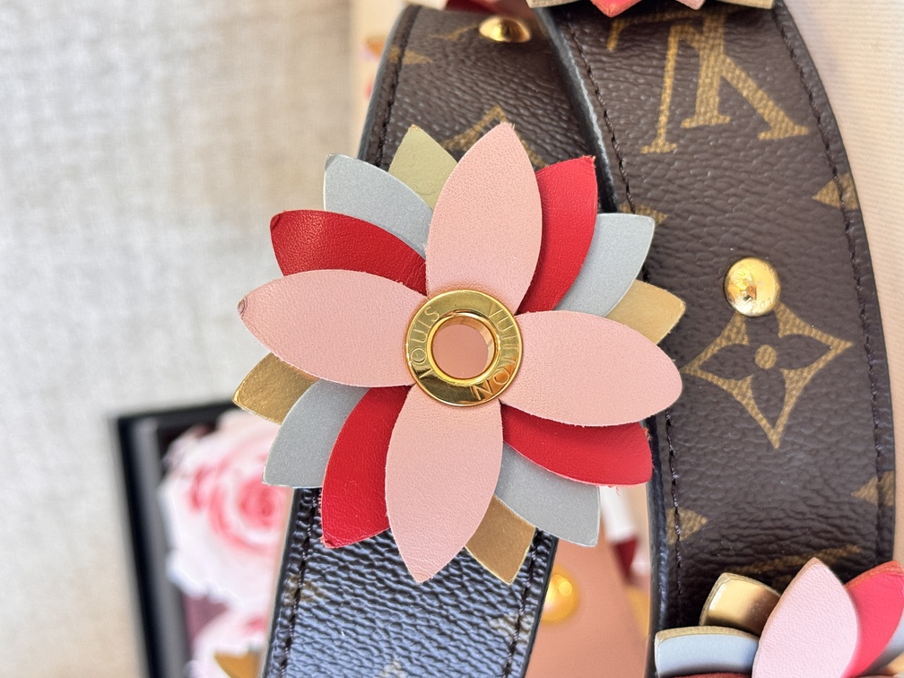 Bandouliere Schultergurt Monogram Flowers