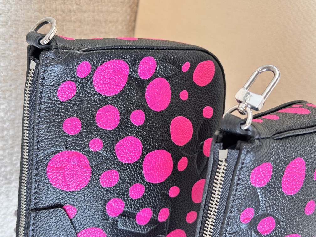 Multi Pochette Accessoires KUSAMA