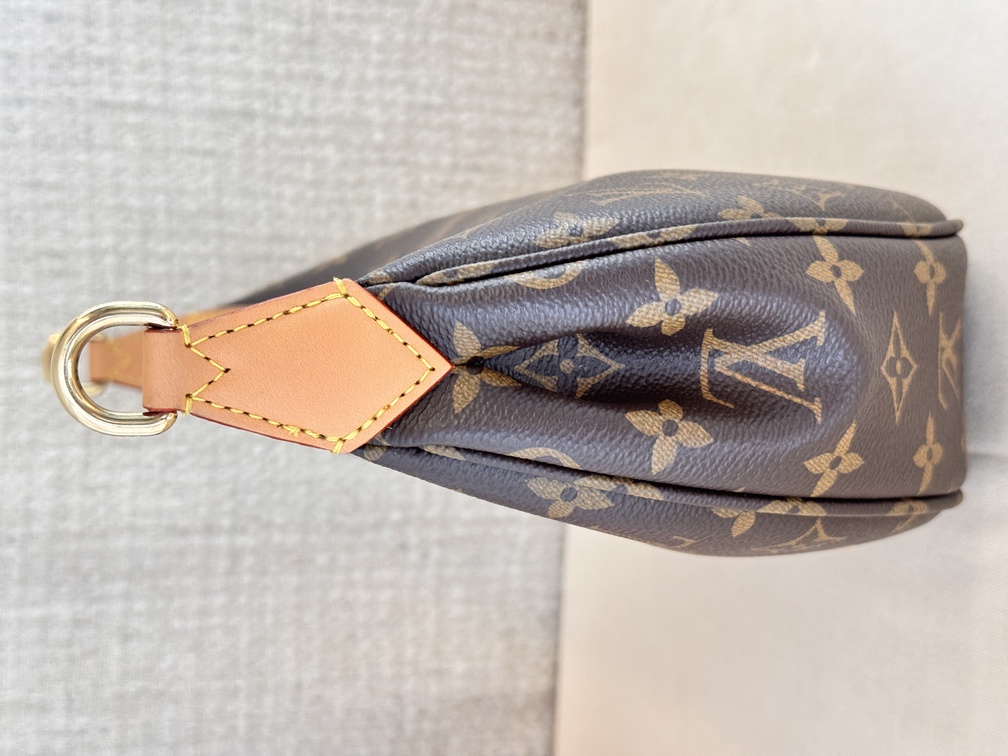Looping NM Monogram