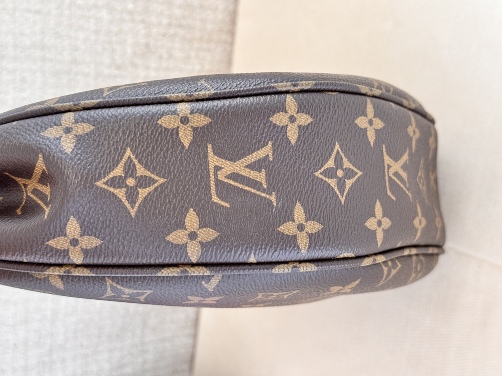 Looping NM Monogram