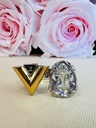 Ring V for Vuitton