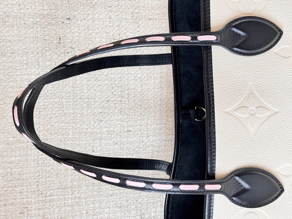 Neverfull MM Wild at Heart creme