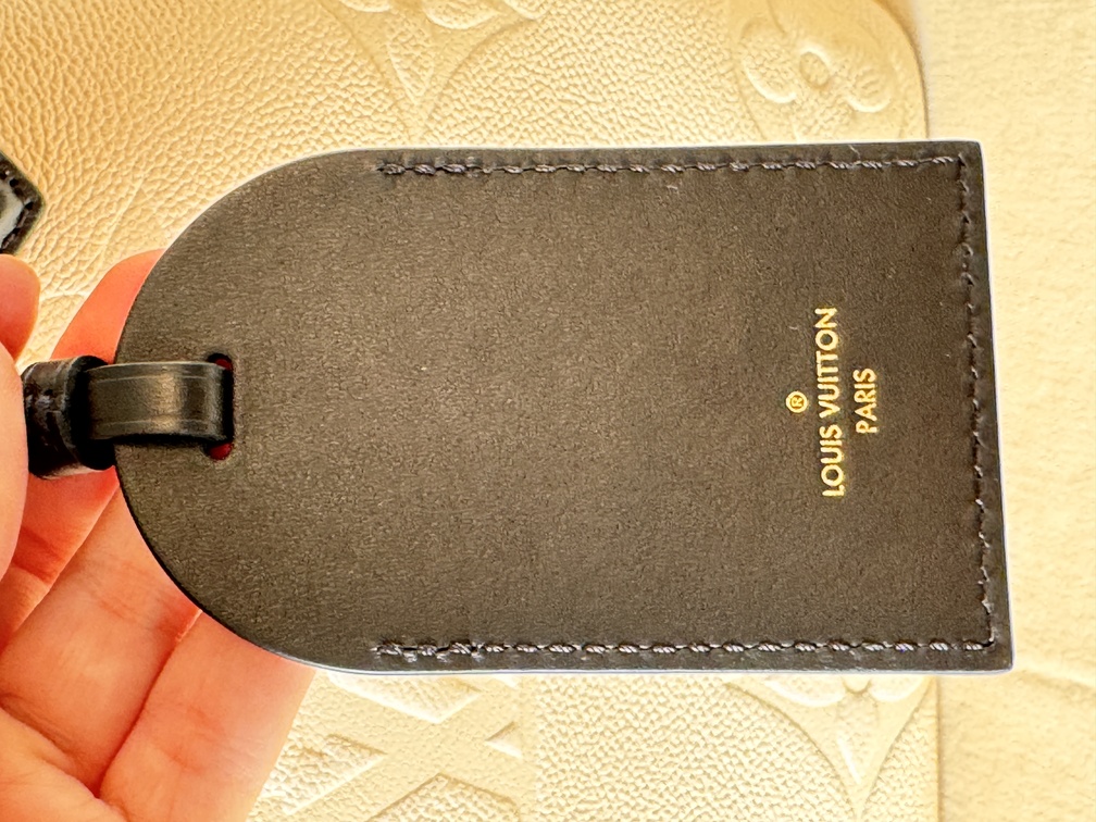 Neverfull MM Wild at Heart creme