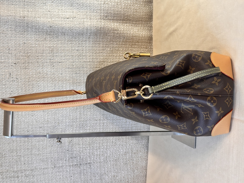 Hide Away MM Monogram