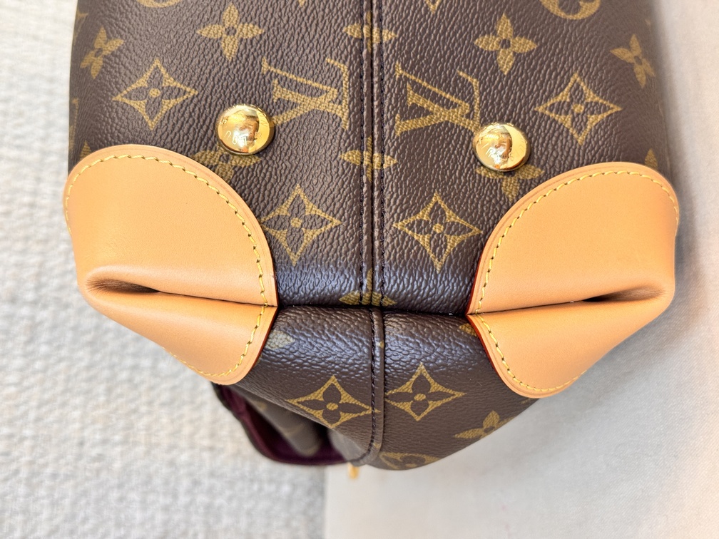 Hide Away MM Monogram