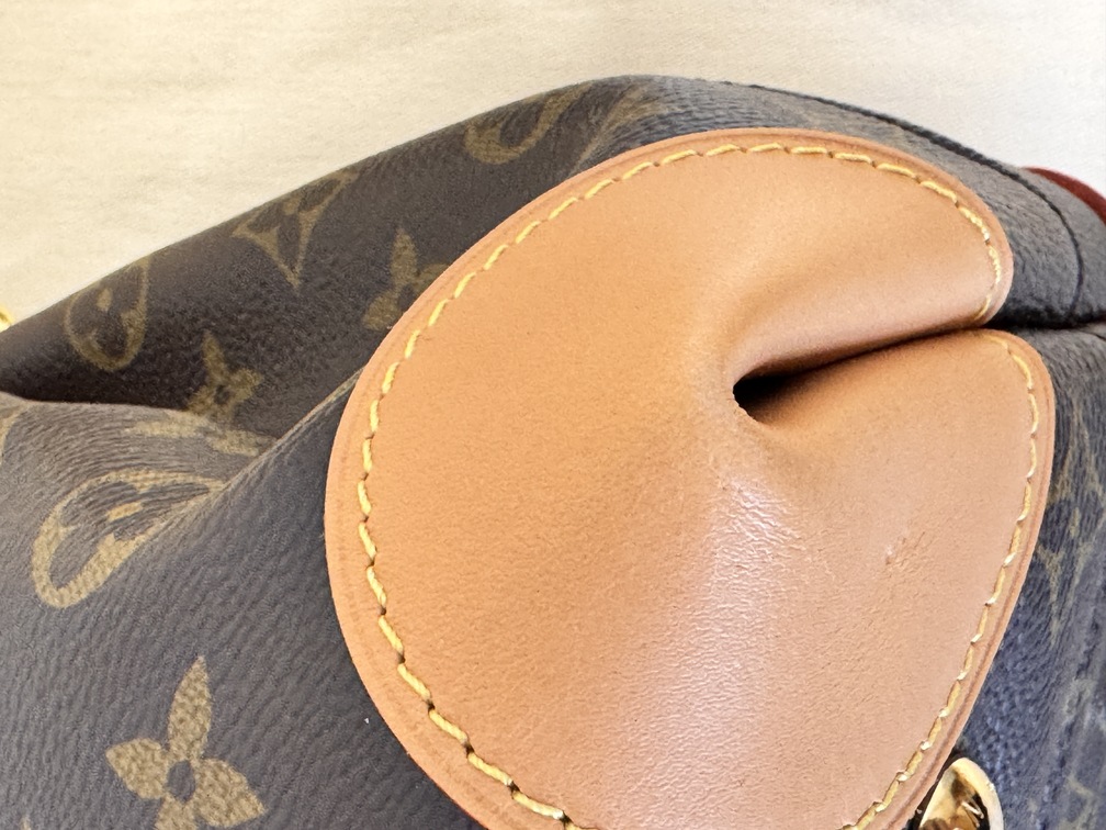 Hide Away MM Monogram