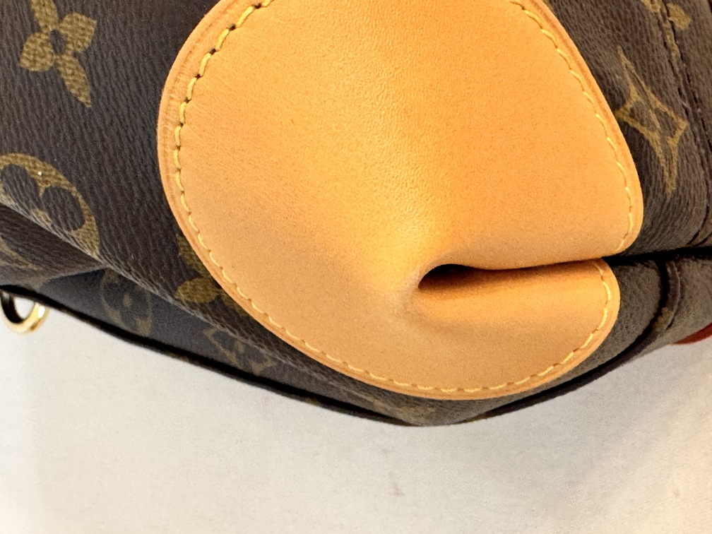 Hide Away MM Monogram