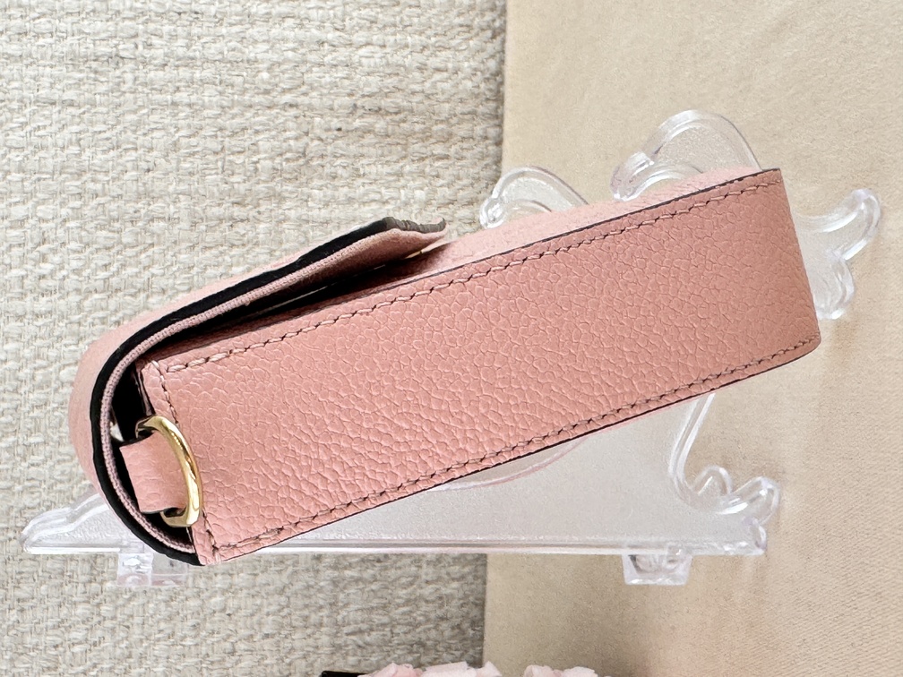 Felicie Pochette Empreinte Rose Poudre