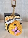 Taschenschmuck Biene gehäkelt