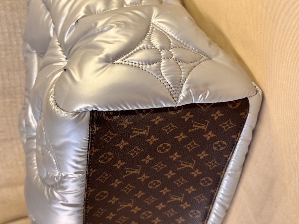 Onthego GM Pillow silber