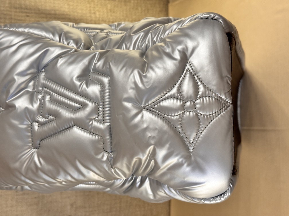 Onthego GM Pillow silber