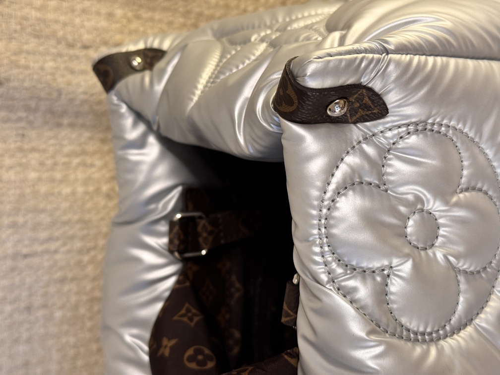 Onthego GM Pillow silber