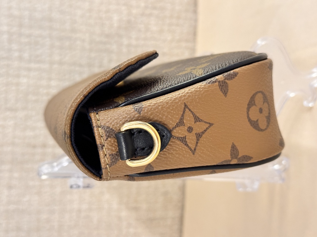 IVY Wallet on Chain bag Reverse II