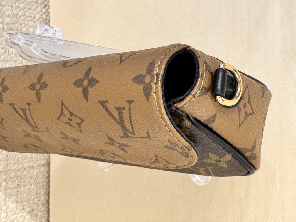 IVY Wallet on Chain bag Reverse II