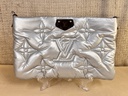 Pochette PILLOW groß silber