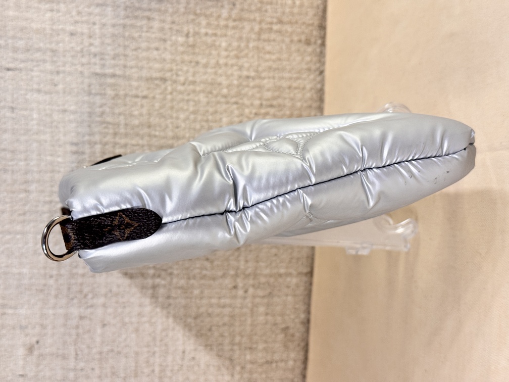 Pochette PILLOW groß silber