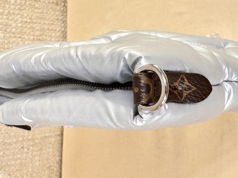 Pochette PILLOW groß silber