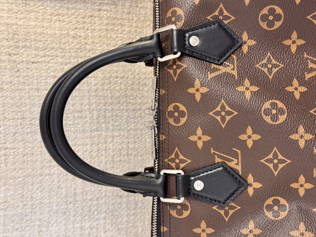 Speedy 30 B Soft Dark