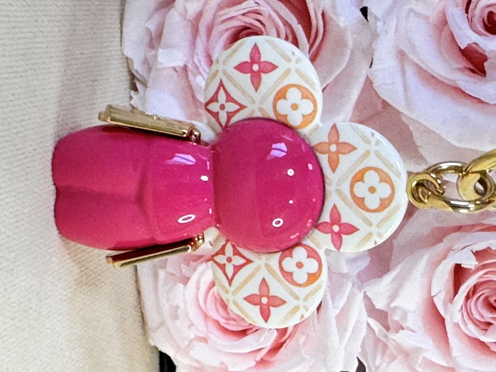 Taschenschmuck Vivienne By The Pool coral