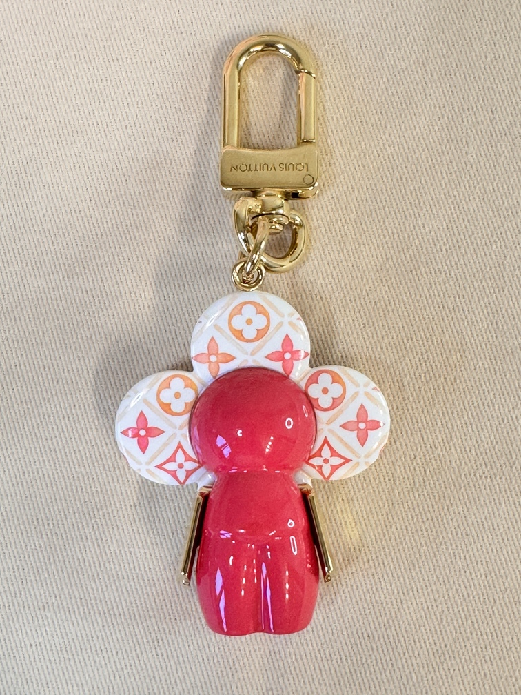 Taschenschmuck Vivienne By The Pool coral