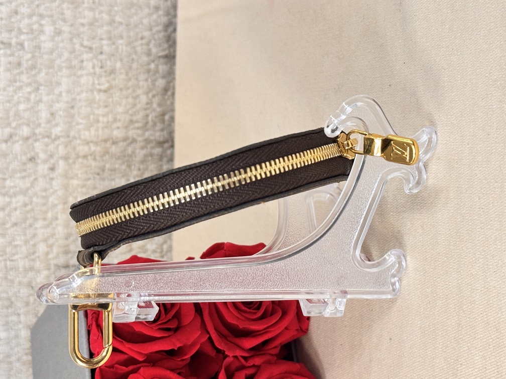 Round coin Münztäschchen Monogram