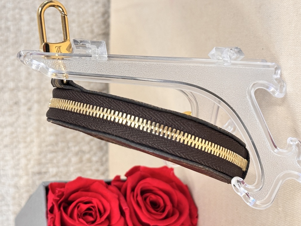 Round coin Münztäschchen Monogram