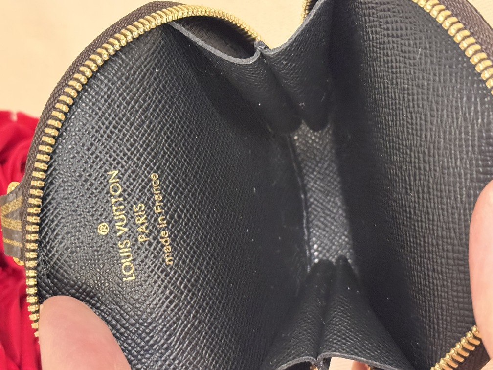 Round coin Münztäschchen Monogram