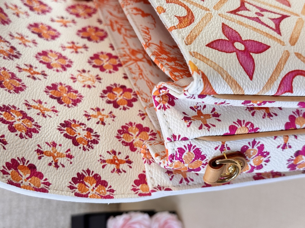 Pochette Metis By The Pool coral