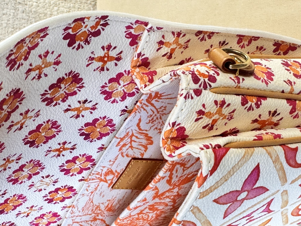 Pochette Metis By The Pool coral