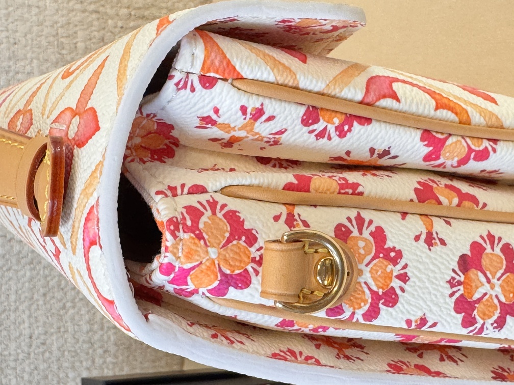 Pochette Metis By The Pool coral