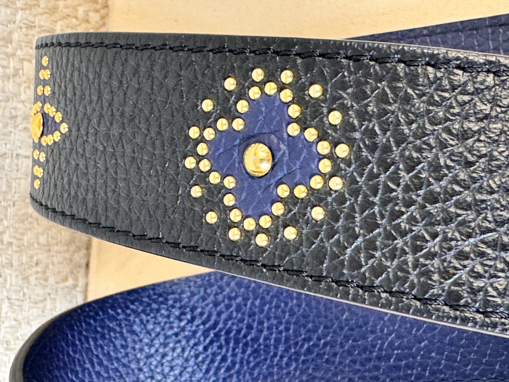 Bandouliere Schultergurt schwarz / blau studs