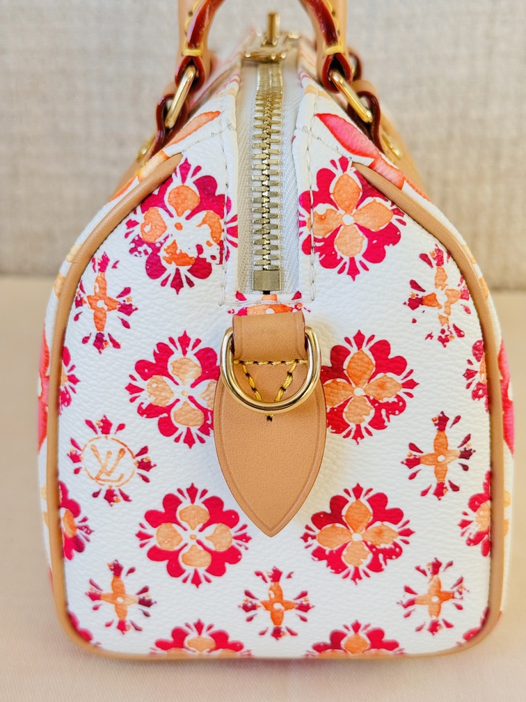 Speedy 20 B By The Pool coral