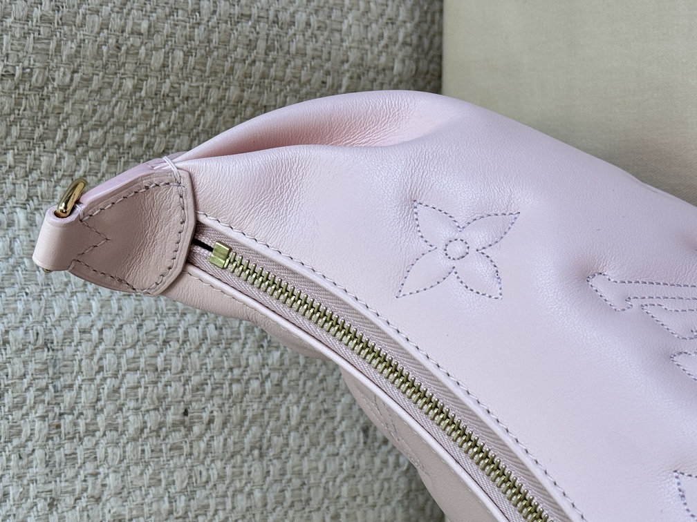 Over The Moon Rose Jasmin