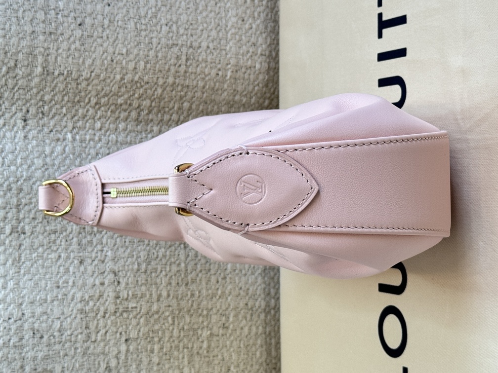 Over The Moon Rose Jasmin