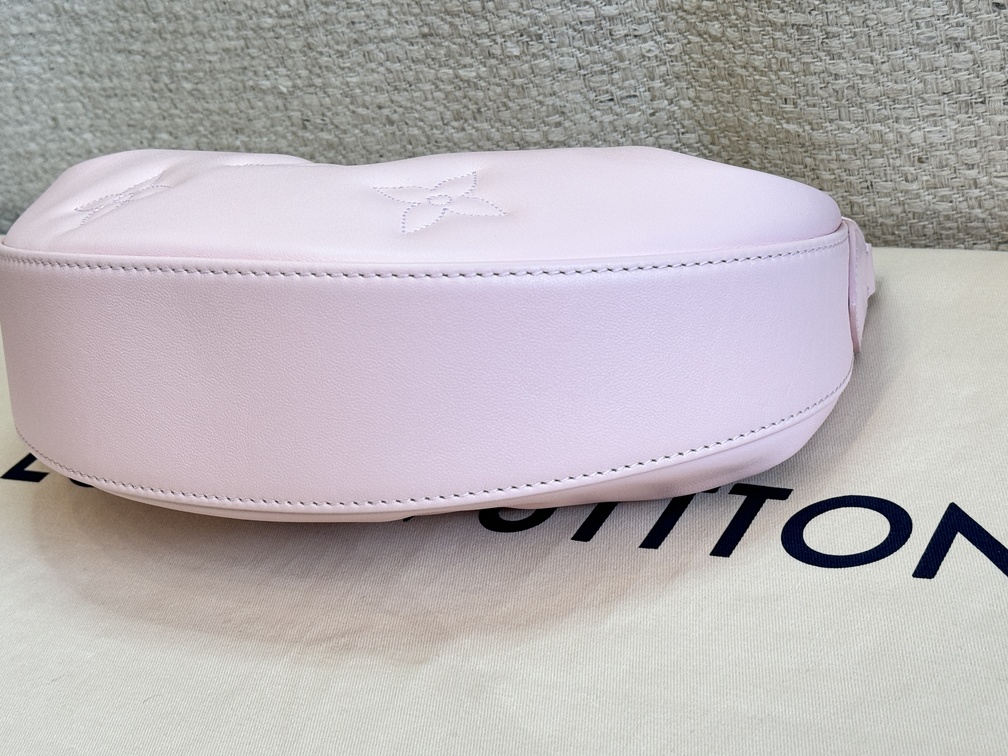 Over The Moon Rose Jasmin