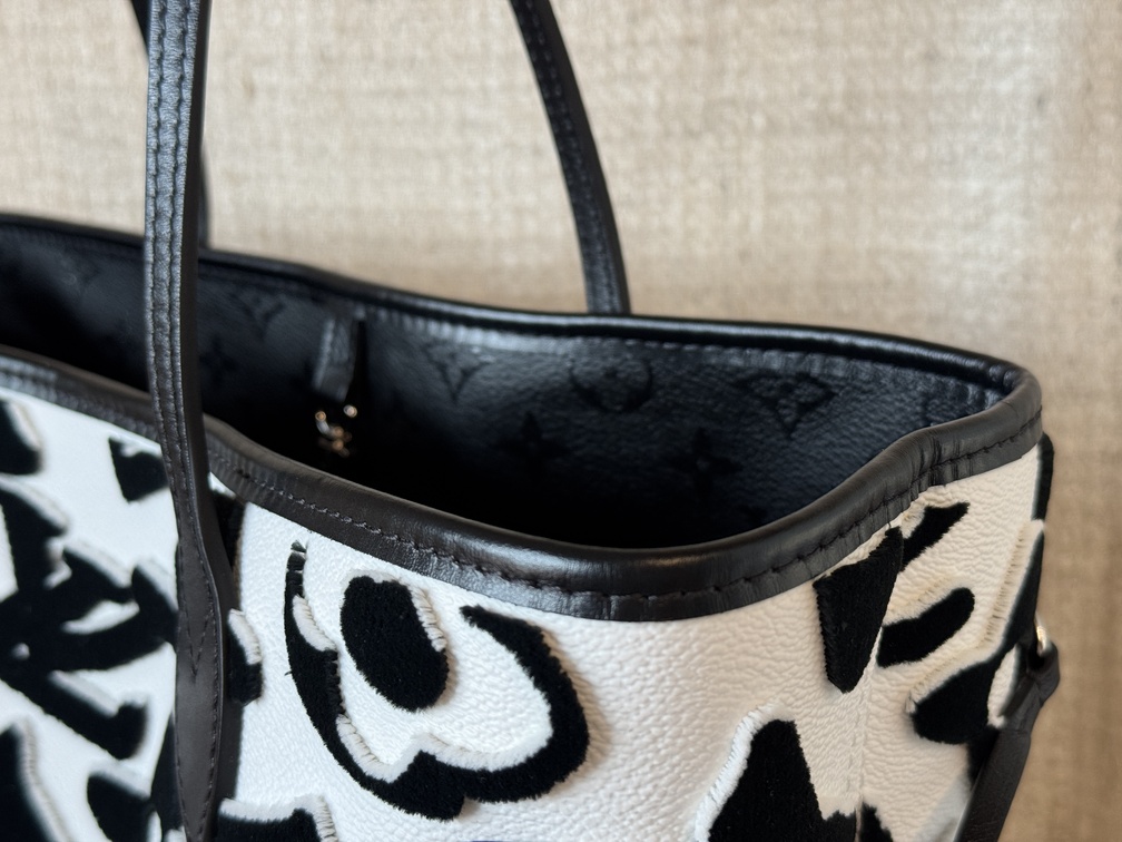 Neverfull MM set LV x UF