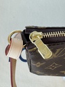 Pochette Accessoires Monogram