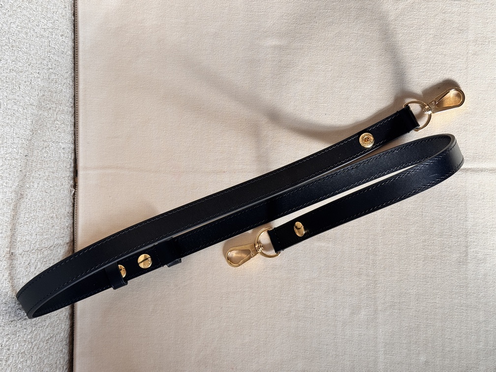 Schultergurt schwarz