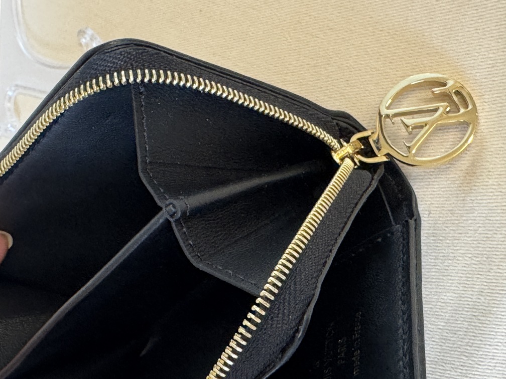 LOU Börse Coussin schwarz