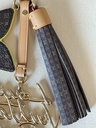 Taschenschmuck LV Lettering Stacking